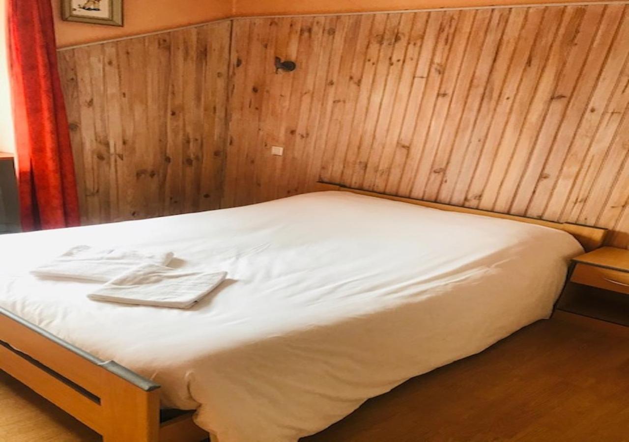 Hotel Des Cevennes Mezilhac Luaran gambar